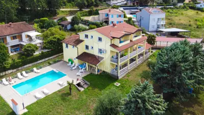 Haus 510 m², Poreč - 6 Apartments und Pool - 6