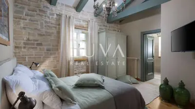 Villa 372 m², Ladići near Kanfanar - pool and terrace - 10