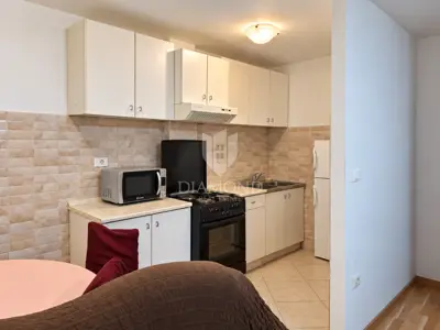 House 300 m², Buje - center and quiet location - 9