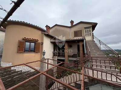 House in Rukavac, three levels and a quiet location - 2