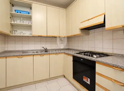 Kuća u Rukavcu, tri razine i mirna lokacija - 16
