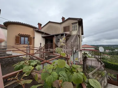 House in Rukavac, three levels and a quiet location - 19