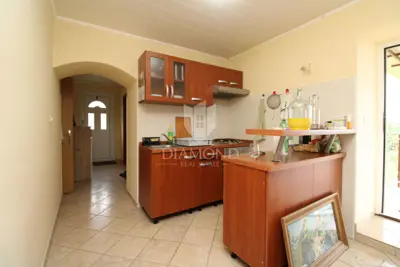 House in Rukavac, three levels and a quiet location - 15