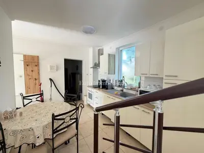 Apartment 81.9 m², Stara Novalja - 2 bedrooms, pool - 10