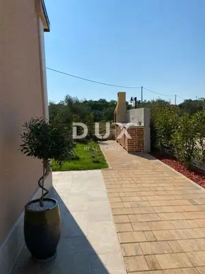 ISTRA, NOVIGRAD - Mediterranes Haus mit Pool - 13
