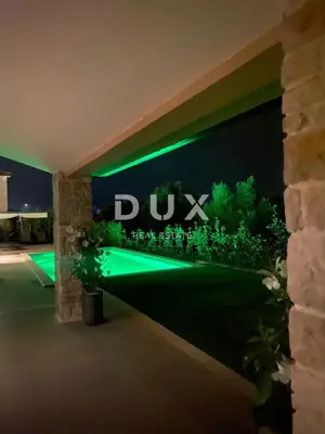 ISTRA, NOVIGRAD - Mediterranes Haus mit Pool - 17