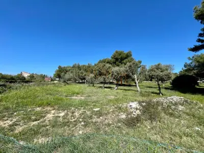 Building plot in Medulin 2,872 m² - 2