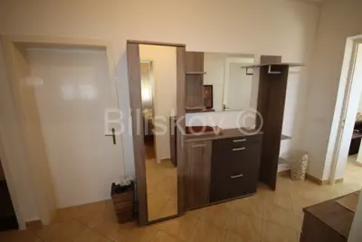 Wohnung 90 m², Kaštel Gomilica, in der Nähe des Meeres und des Strandes - 8