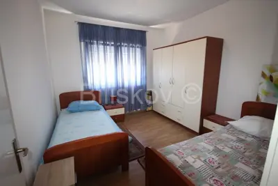 Wohnung 90 m², Kaštel Gomilica, in der Nähe des Meeres und des Strandes - 6