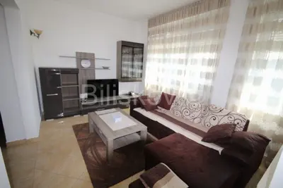 Stan 90 m², Kaštel Gomilica, blizu mora i plaže