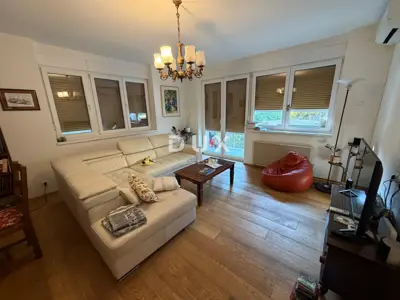 Wohnung 68 m², Belveder - 2. Stock, Balkon - 2