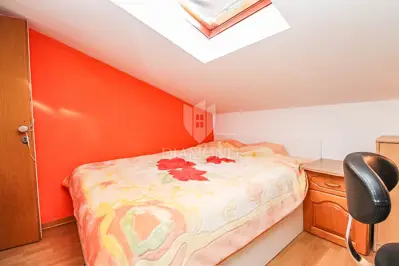 Apartment 97 m², Rovinj - two residential units and parking - 9