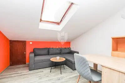 Apartment 97 m², Rovinj - two residential units and parking - 7