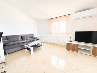 Apartment 58 m², Okrug Gornji - sea view and loggia - 17