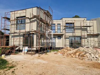 Kuća 146 m², Umag - pogled na more i bazen