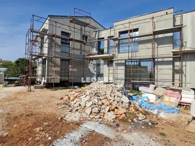Haus 146 m², Umag - Meerblick und Pool - 2