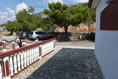 House for sale in Barić Draga, 400 m² - 12