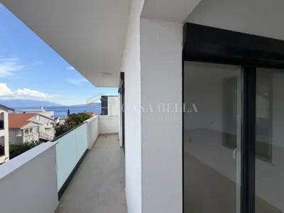 Stan 97 m² u Novom Vinodolskom, 350 m od mora i plaže - 2