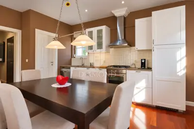 Wohnung 190 m², Remete - großzügige überdachte Terrasse - 4
