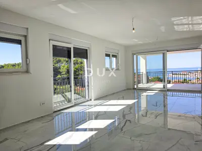 Rab, Banjol, trosobni stan, 113 m², pogled na grad i more - 10