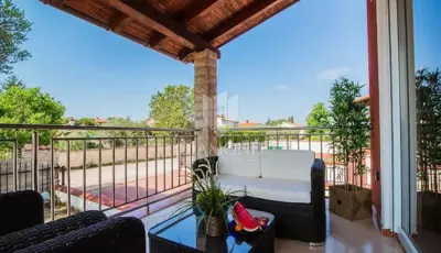 Haus zum Kauf in Centar, 350 m² - 4