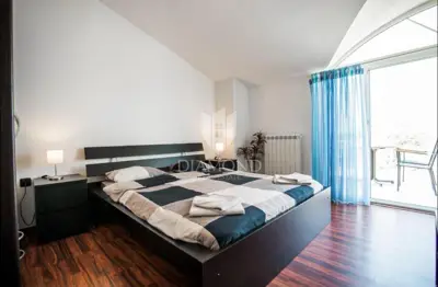 Haus zum Kauf in Centar, 350 m² - 11