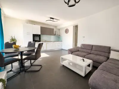 Apartment for sale in Drenova, 60 m² - 3