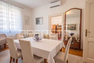 Apartment for rent in Centar, 100 m²