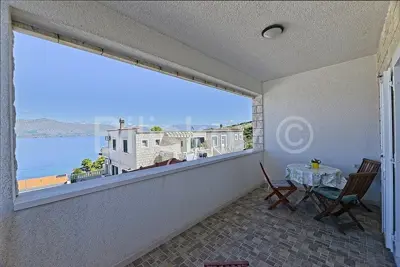 Kamena kuća u Postirama, pogled na more i blizina plaže - 15