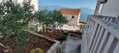 Kamena kuća u Postirama, pogled na more i blizina plaže - 7