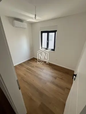 VODICE – Dvojna kuća s okućnicom, vrtom i više parkirnih mjesta - 9