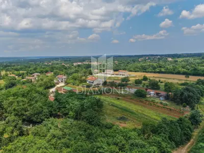 Land 1,605 m², Kanfanar - quiet location - 4