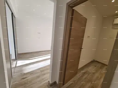 Stan 73 m², Pula Centar - renoviran i odmah useljiv - 8