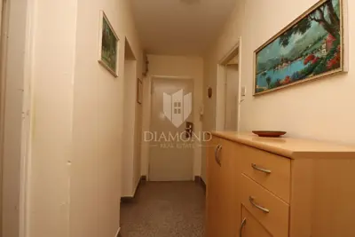 Stan 67 m², Rovinj - pogled na more i stari grad - 9