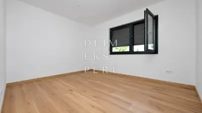 Brezovica, Brezovica, new 4-room family house with a large yard - 16