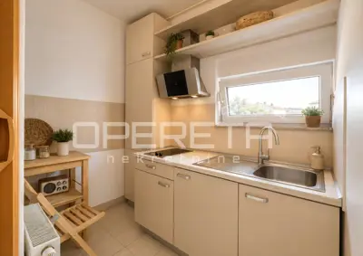 Apartment 35 m², Malešnica - like new and quiet location - 7