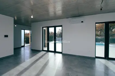 Haus zum Kauf in Nova Vas, 152 m² - 8