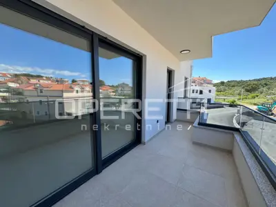 Apartment for sale in Okrug Gornji, 128 m² - 4