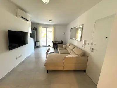 Beautiful ground-floor apartment with garden, Peroj, Istra - 2