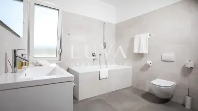 Haus 304 m², Orašac - Panoramablick auf das Meer - 12