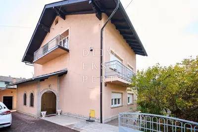 Sesvete, Familienhaus in ruhiger Lage - 280 m² - 19