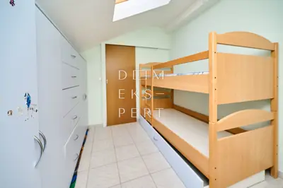 Sesvete, Familienhaus in ruhiger Lage - 280 m² - 17