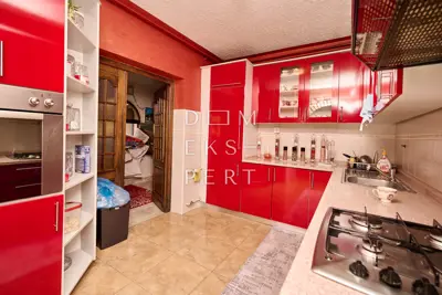 Sesvete, Familienhaus in ruhiger Lage - 280 m² - 6