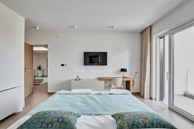 Villa 293 m², Krk - bazen i mediteranski vrt - 14