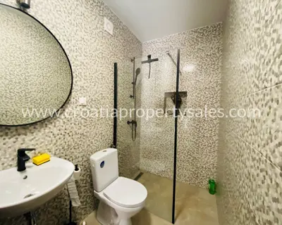 Kuća, Brač, 99 m², 449 000 € - 7
