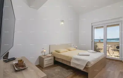 Kuća u Pomeru, bazen 7 x 4 m i velika terasa - 7