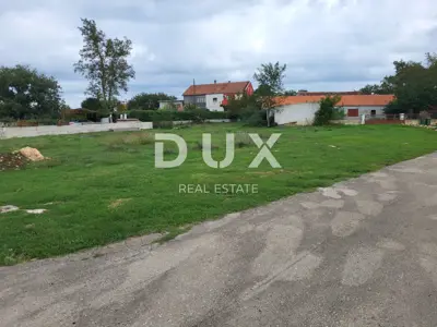 Building plot 626 m², Gornje Raštane - by the main road