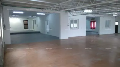 Kuća u Vinkuranu, Medulin - pogled na grad i poslovni prostor - 9