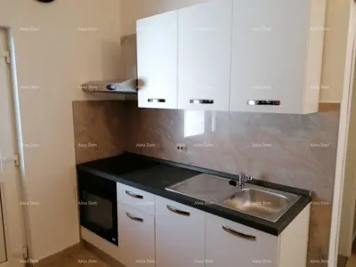 Kuća u Vinkuranu, Medulin - pogled na grad i poslovni prostor - 12