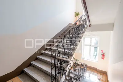 Stan 145 m², Centar, dvoetažni u održavanoj zgradi - 20